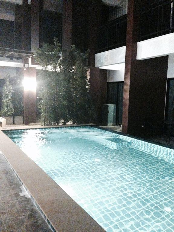 Chitra Suite Pattaya Buitenkant foto