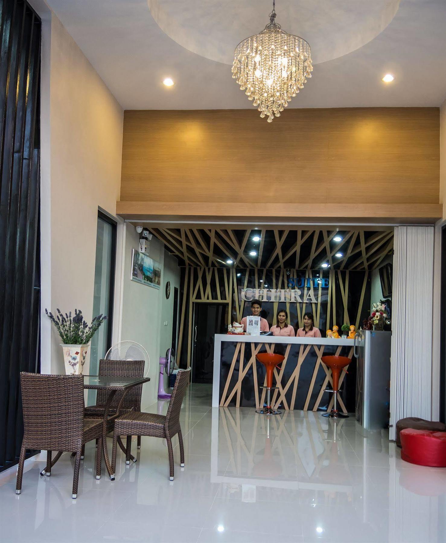 Chitra Suite Pattaya Buitenkant foto