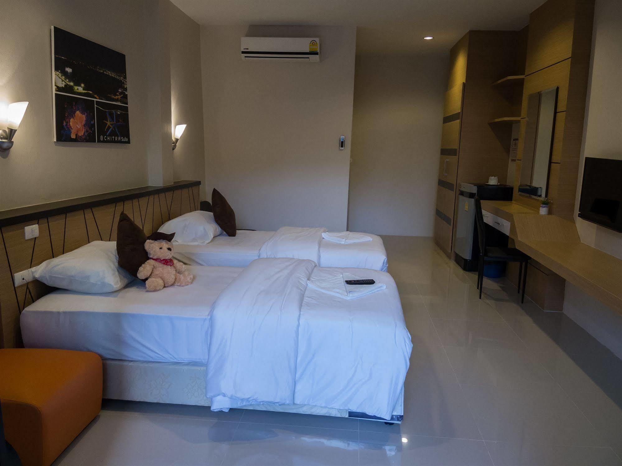 Chitra Suite Pattaya Buitenkant foto